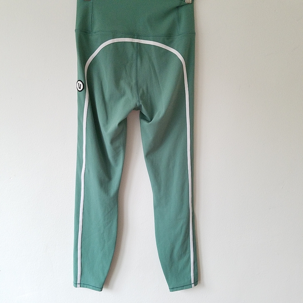 Vuori Caladon Track Leggings Tight Pants Women's Size Small - Picture 10 of 15